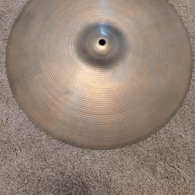 Zildjian  Avedis  - Vintage 1970s - 15" Hi Hats image 3