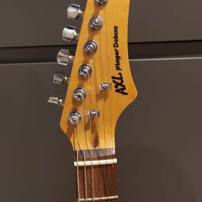 AXL Player Deluxe Stratocaster Pink EMG Pickups image 5