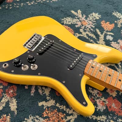 Fender Lead II 1980 - Yellow image 7