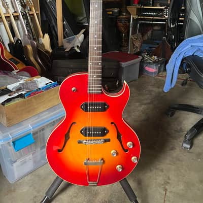 The Loar LH-302 - Cherry Burst image 23