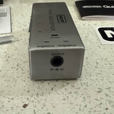MXR M239 Mini Iso-Brick Power Supply 2018 - Present - Silver image 7