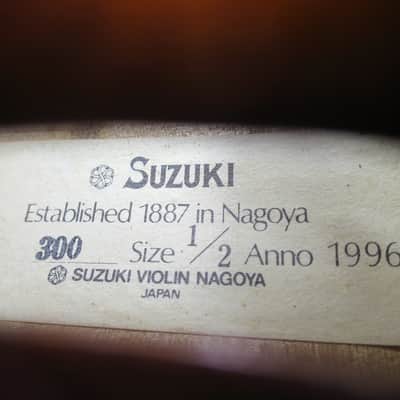 1/2 Suzuki Violin No. 300 (Intermediate) Nagoya Japan; Sugito Bow - Full Outfit image 2