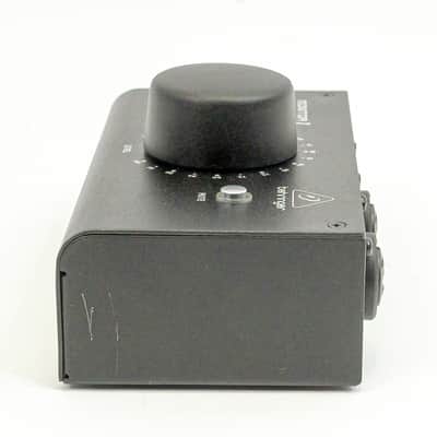 Behringer MONITOR1 Passive Stereo Monitor Volume Controller Desktop Mute Mono image 5