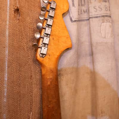 Fender Jaguar - Lefty 1965 Black - Refin image 9