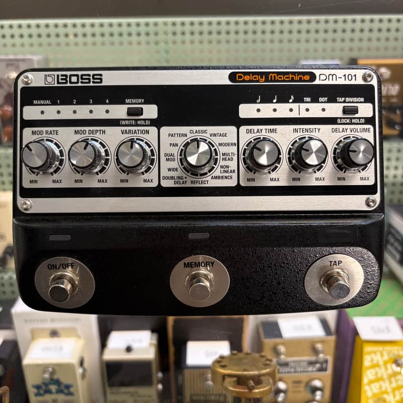 Boss DM-101 Delay Machine