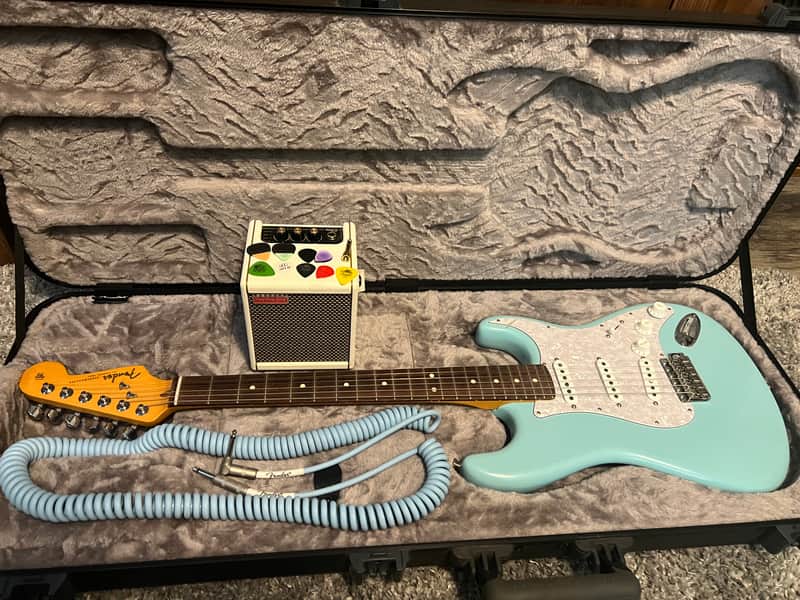 Fender Cory Wong Signature Stratocaster 2023 - Daphne Blue