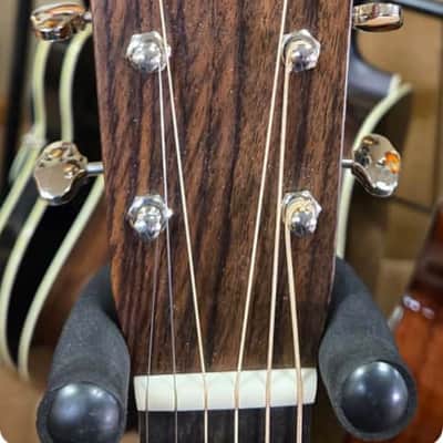 Martin Standard Series D-28 Left-Handed 2018 - 2024 Natural image 4