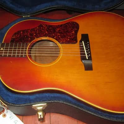 Gibson J-45 1961 - Sunburst image 9