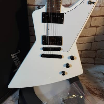 Gibson Explorer 1976 Reissue von 1993 used Weiße Lackierung nachträglich mit Hetset EMG Black HW Case image 2