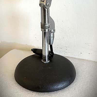 Gorgeous 1950's Shure/Bogen U10X Dynamic Microphone, works, w/cable, stand (55) imagen 5