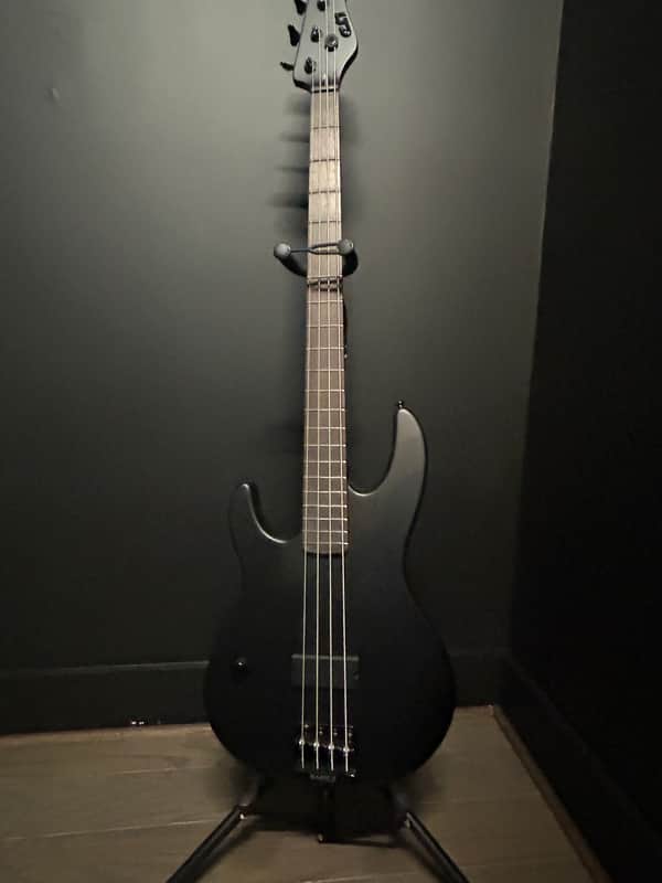 LTD AP-4 Black Metal