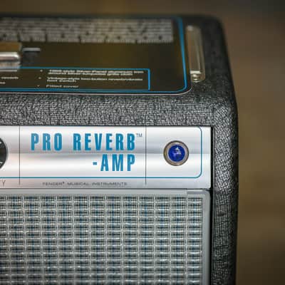 Fender FSR '68 Custom Pro Reverb 40w 1x12 Combo Amp - Pewter image 4