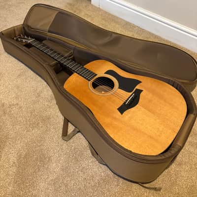 Taylor 114ce 2019 - Natural image 1