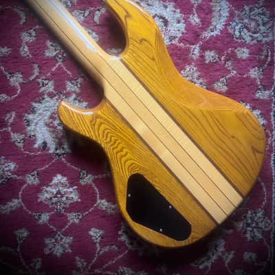 1981 Aria Pro II TSB-550 Tri Sound Bass Neck-Thru Ash Natural MIJ Matsumoku image 7