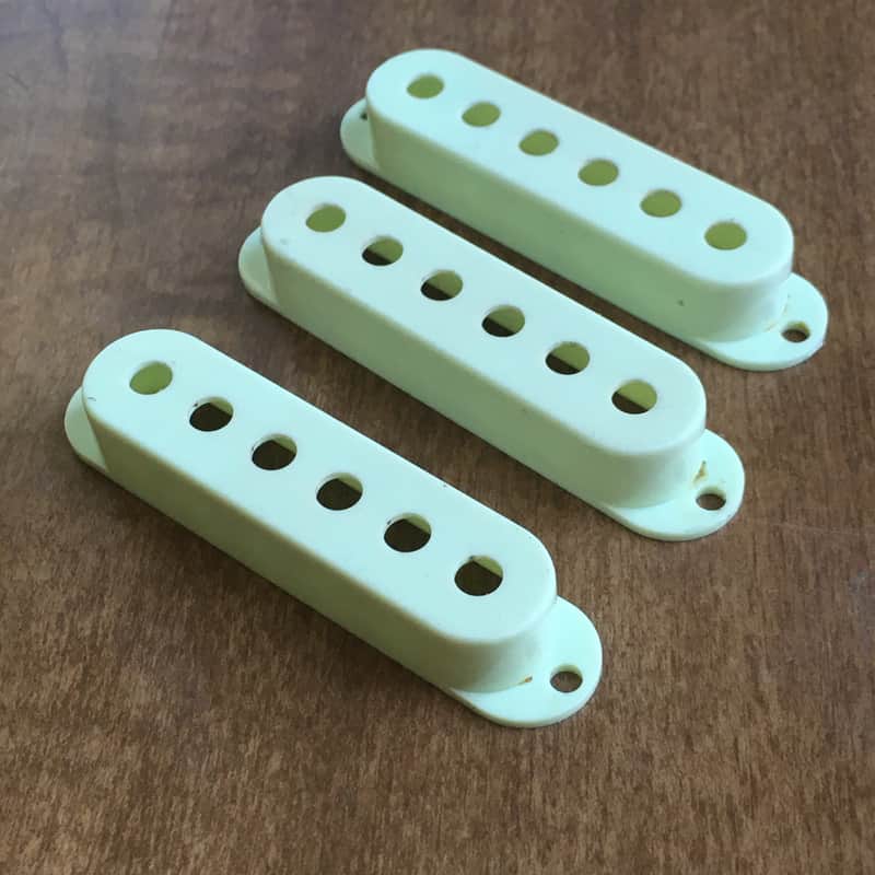Vintage Spec 52mm Bold Mint Green Pickup Covers Strat Relic Fender Stratocaster image 1