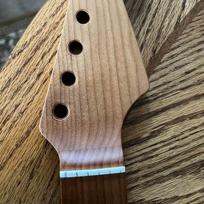 Warmoth Stratocaster Neck  2022 Unfinished Roasted Maple image 3