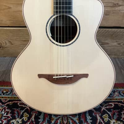 Lowden S-35c Spruce/Cocobolo w LR Baggs Anthem image 2
