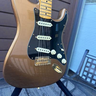 Fender Bruno Mars Signature Stratocaster 2023 - Mars Mocha image 2
