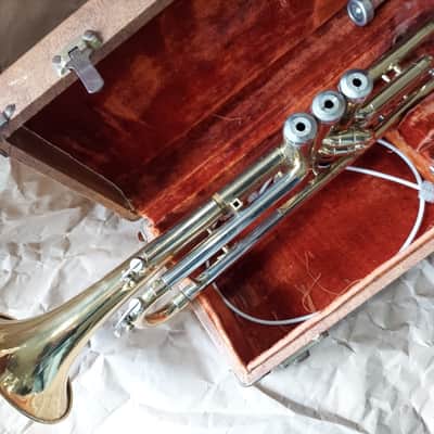 Conn Director Standard Trumpet with case/MP. USA. Good condition. Bild 12