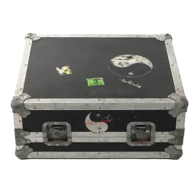 Yamaha 01V Digital Mixing Console w/ Road Case Owned by Victor Wooten image 17