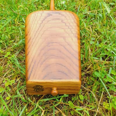 Georgian folk music instrument Panduri | String instrument Panduri | ფანდური | Fanduri image 10