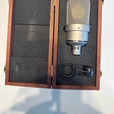 Neumann TLM 103 Studio Set with EA1 Shockmount - 2026 - Nickel image 7