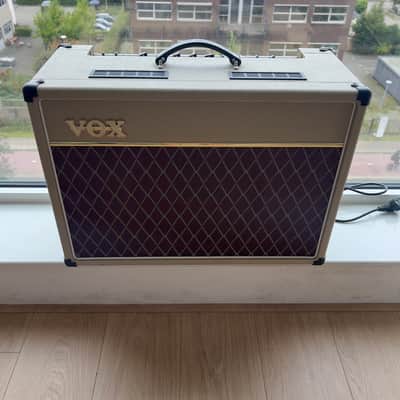 VOX AC15C1-TN Limited Edition 2-Channel 15-Watt 1x12" Guitar Combo image 8