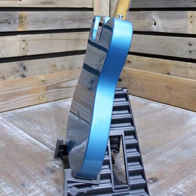 Used (2017) Fender Limited-Edition Classic Series '50s Telecaster Lake Placid Blue with Hardshell Case image 9