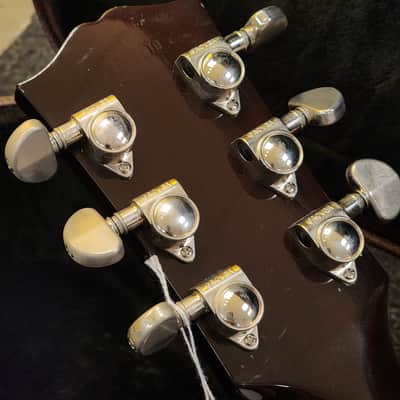 Gibson J-45 Left Handed Standard 2019 - Vintage Sunburst w/Solid case image 10