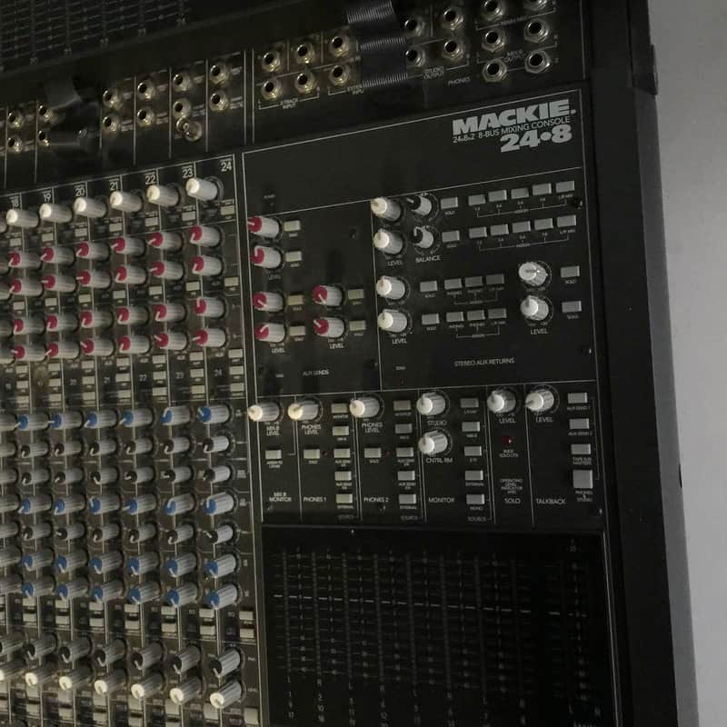 Mackie 24x8x2 8-Bus Mixing Console with Meter Bridge image 1