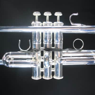 Yamaha Custom Xeno "Chicago" Series YTR-9445CHSIII Professional C Trumpet image 6
