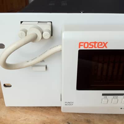 Fostex D-108 Digital Recorder 8 Tracks image 2