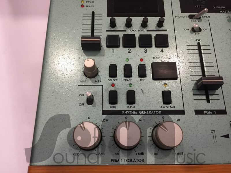 Vestax MW-3000 | DJ Mixer | Rare | NOS | Vintage in mint green