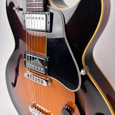 2002 Gibson ES-135 Humbuckers Vintage Sunburst w/OHSC image 2