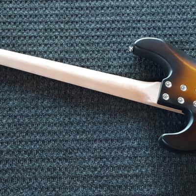 G&L SB1 Lined Fretless 2021 - Sunburst Frost image 4