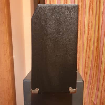 Fender Vibrolux Reverb 2-Channel 35-Watt 2x10" Guitar Combo 1980 - Silverface with volume boost image 6