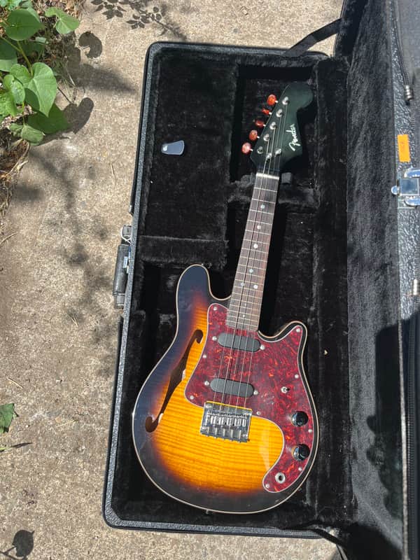 Fender FM-60E - 5 String Electric Mandolin - Sunburst image 1
