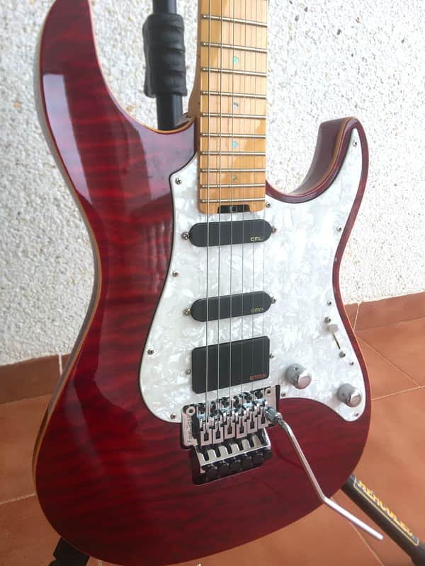 2009 ESP Edwards Snapper E-SN-145FR Quilted Black Cherry Top