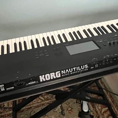 Korg Nautilus 73-Key Music Workstation 2020 - Present - Black