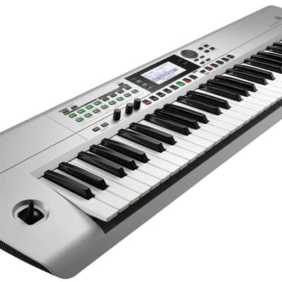 Korg i3 Music Workstation - Matte Silver image 2