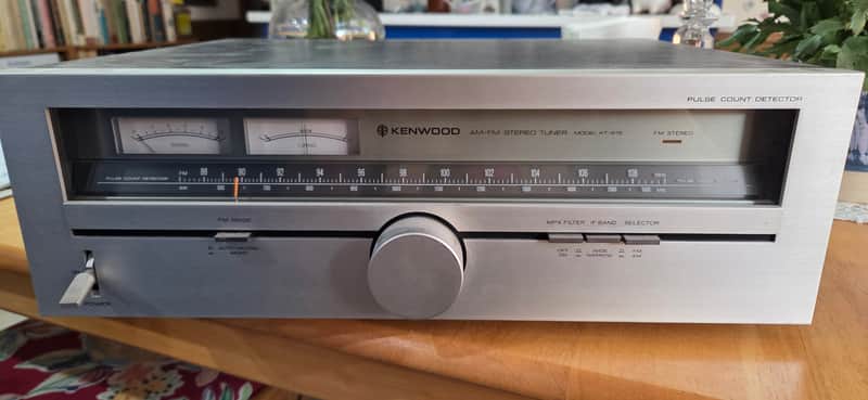 Kenwood KT-615 Vintage AM FM Tuner image 1
