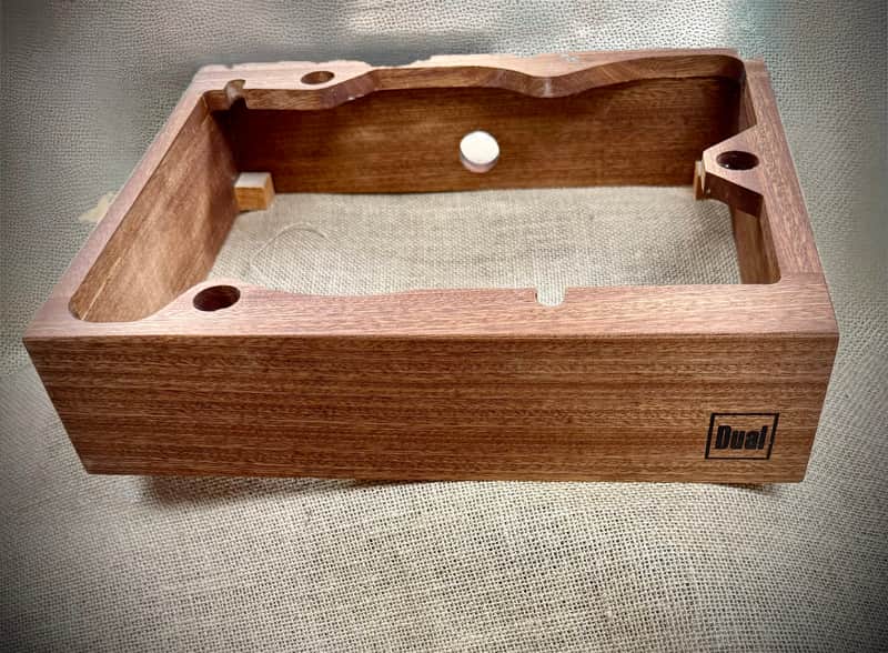 Dual 1019 Plinth 1965-1971 - Custom image 1