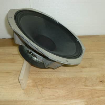 Peavey Scorpion Plus 12 Speaker 8 ohm image 8
