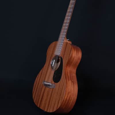 Martin 000JR-E Junior Acoustic Electric, Sapele image 6