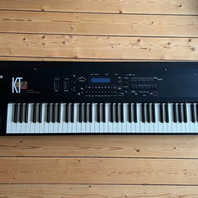 Ensoniq KT-76 64-Voice Digital Synthesizer 1992 - Black, mit Case image 1