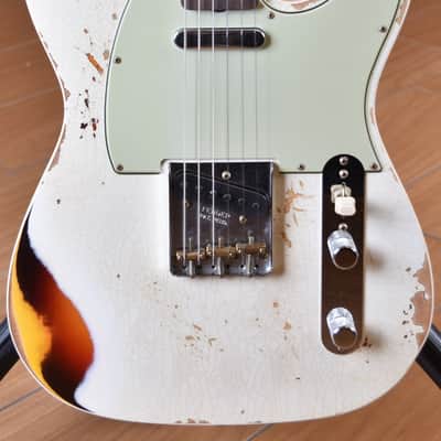 Fender Custom Shop Telecaster 1960 Heavy Relic Aged Olympic White Over 3 Color Sunburst 2024 image 5