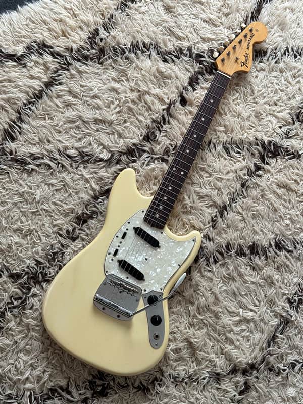 Fender Mustang Guitar with Rosewood Fretboard 1973 - 1974 - Olympic White image 1