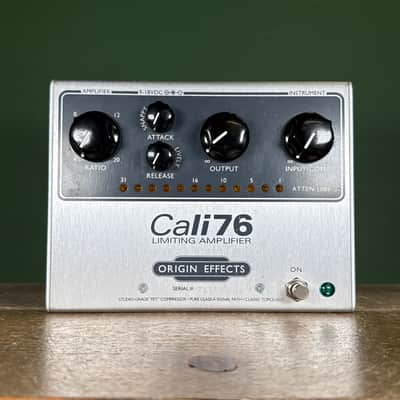 Origin Effects Cali76-TX Limiting Amplifier 2010s - Silver image 2