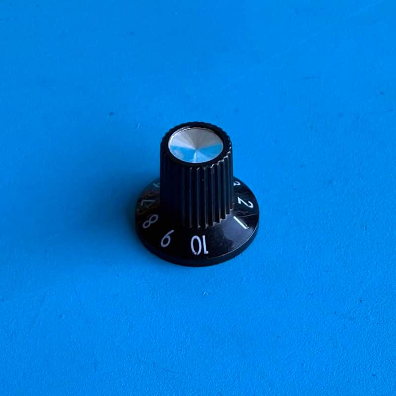 Fender Frontman 15R (PR493)