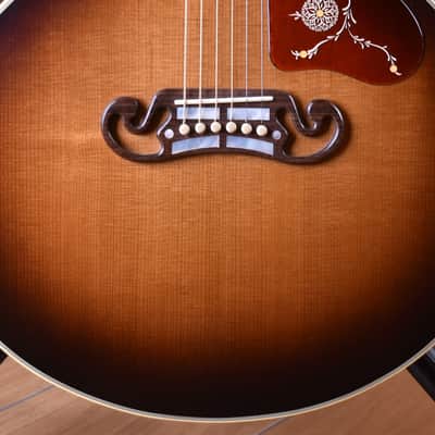 Gibson Custom Historic 1957 SJ-200 Vintage Sunburst image 12